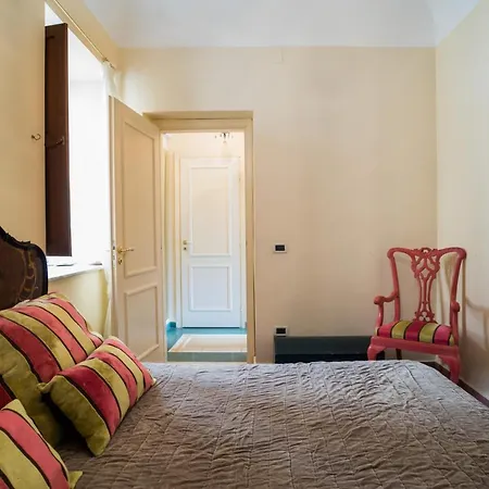 Apartment Storica 